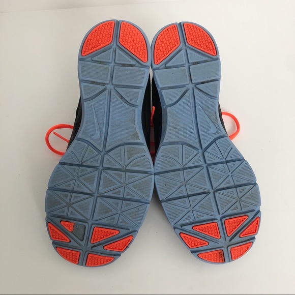 Nike Women's Shoes - Picture 9 of 12